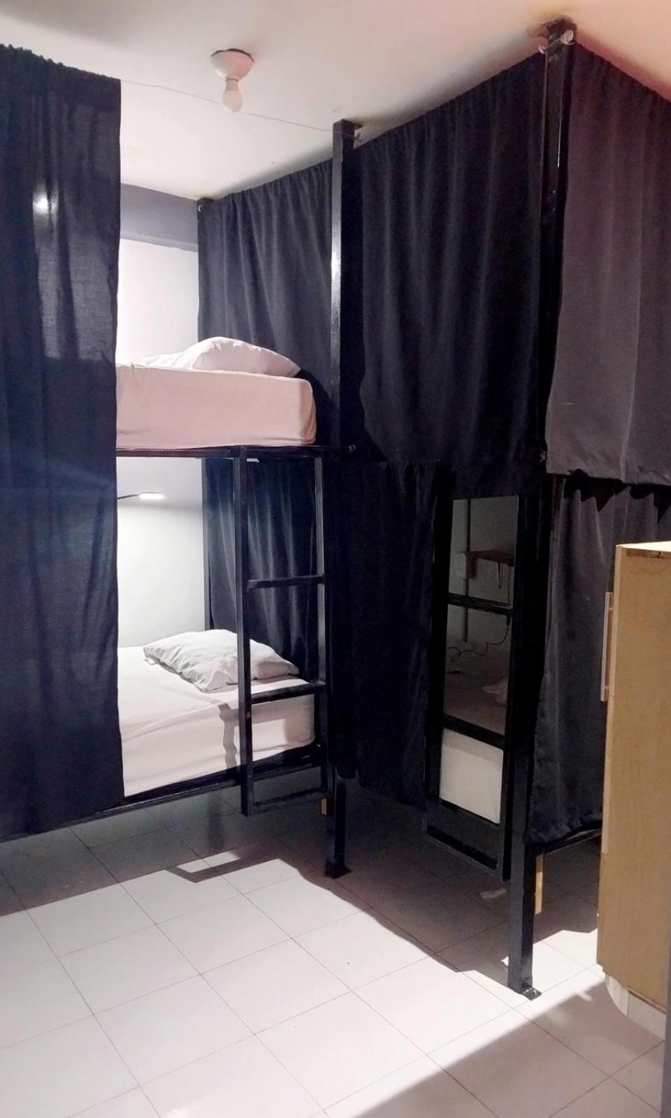 Spanglish Hostel Valladolid  Eksteriør bilde